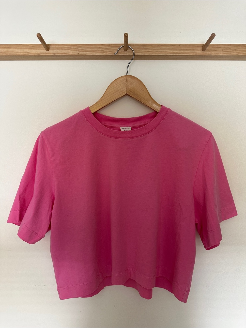 Wilfred Cropped Boxy Crewneck Top - Bright Pink